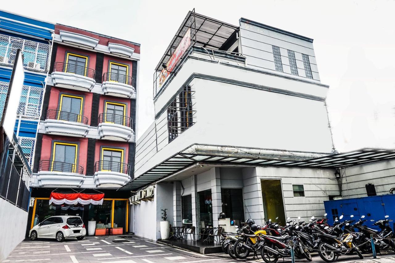 Oyo 119 Belvena Hotel Jakarta Ngoại thất bức ảnh