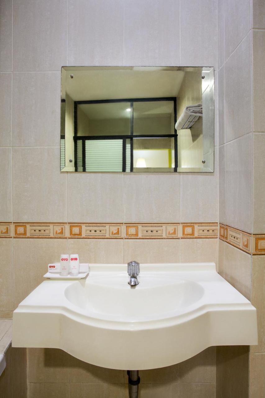 Oyo 119 Belvena Hotel Jakarta Ngoại thất bức ảnh