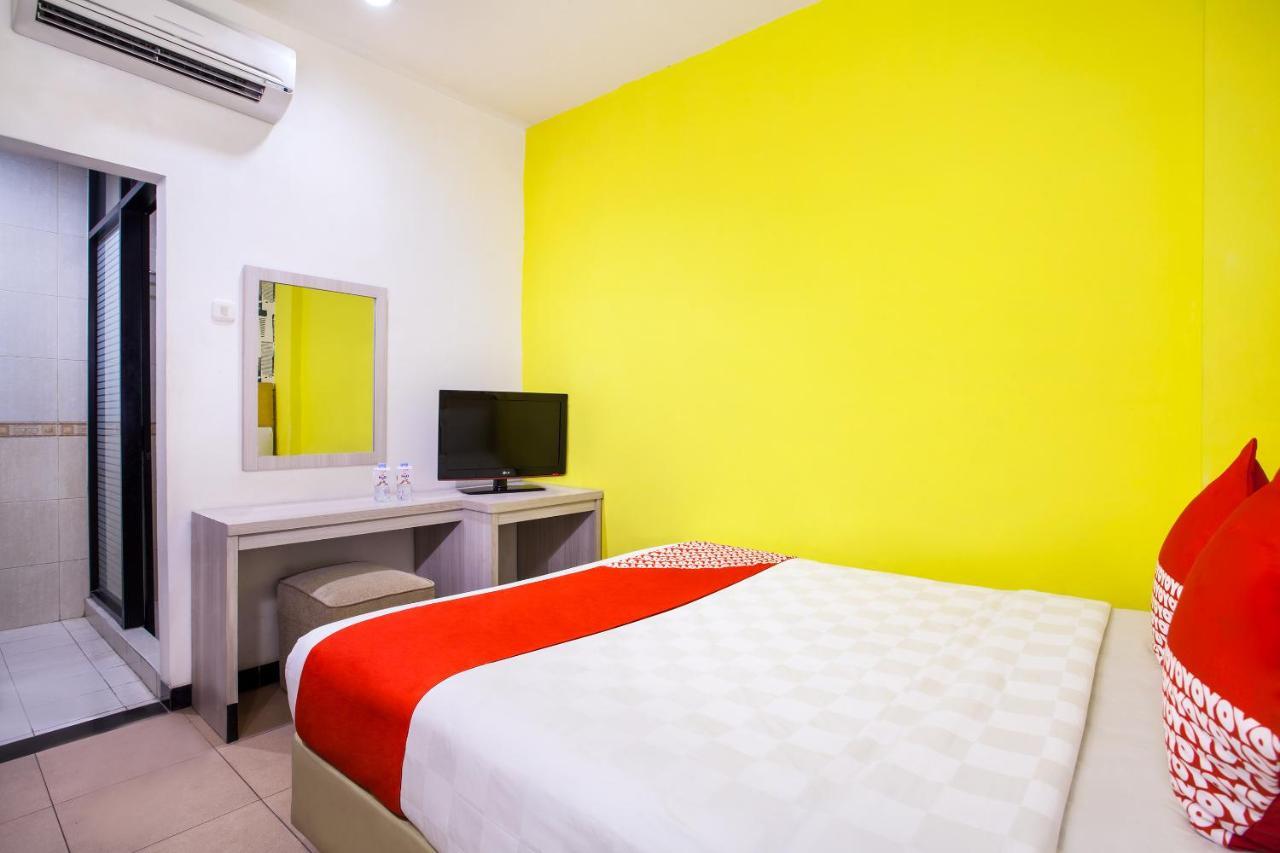 Oyo 119 Belvena Hotel Jakarta Ngoại thất bức ảnh