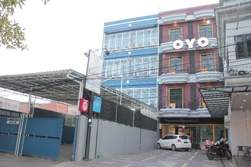 Oyo 119 Belvena Hotel Jakarta Ngoại thất bức ảnh